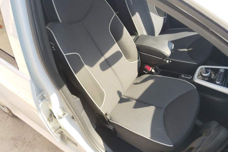 Used BYD e1 2020 Smart Comfort Version Right Front Seat