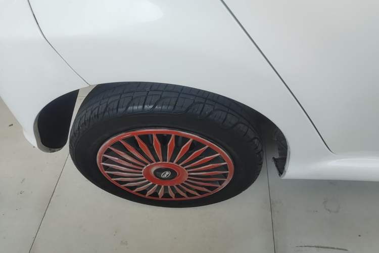 Used BYD e1 2020 Smart Comfort Version Right Rear Wheel Hub