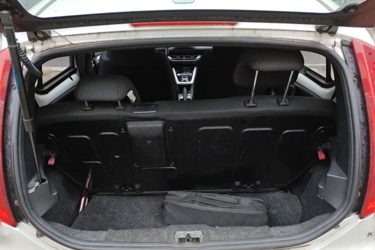Used BYD e1 2020 Smart Comfort Version Trunk