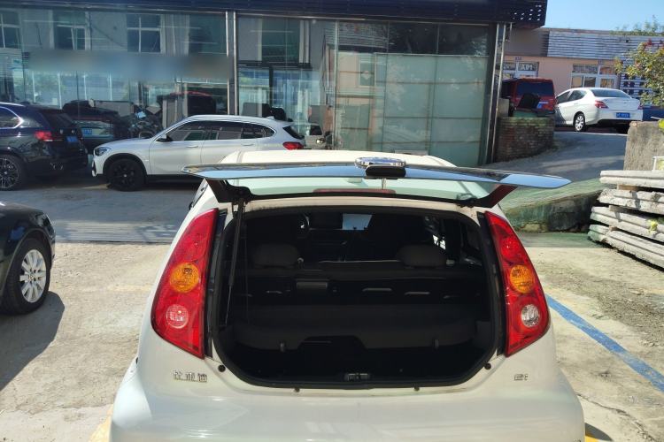 Used BYD e1 2020 Smart Comfort Version Trunk