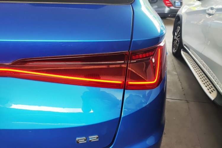 Used BYD e2 2021 Luxury Model Exterior 6
