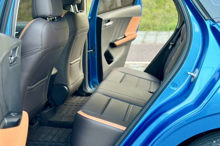 Used BYD e2 2020 Upgraded Version Long-Range Edition Luxury Model Interior 3