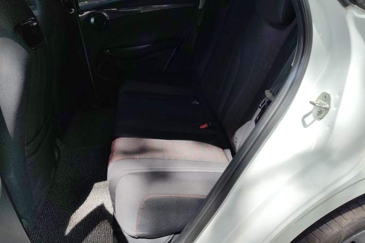 Used BYD e2 2023 Comfort Model Interior 4