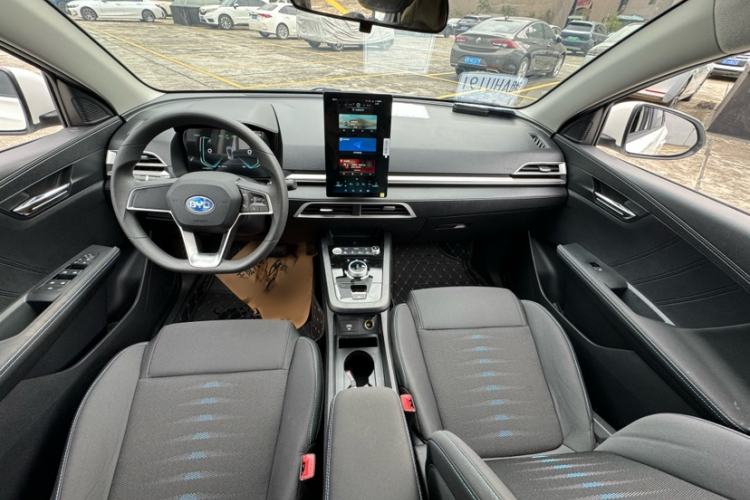 Used BYD e2 2021 Standard Model Interior 5