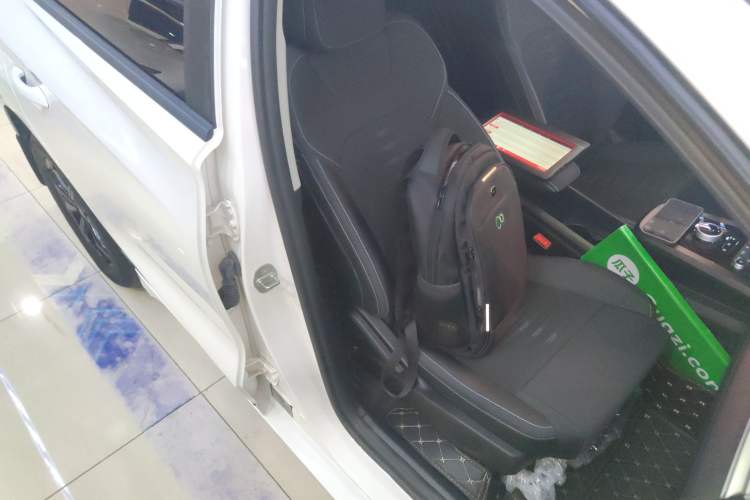 Used BYD e2 2021 Standard Model Right Front Seat