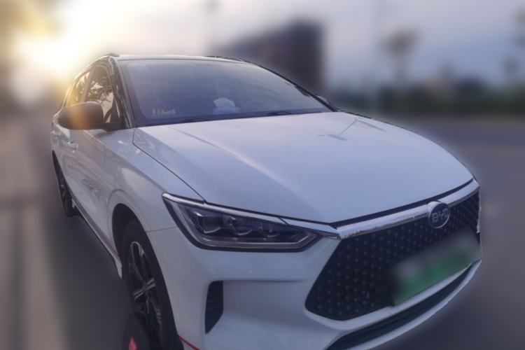 Used BYD e2 2019 Long-Range Version Yao·Luxury Trim Front Right 45 Deg