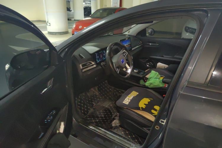 Used BYD e2 2019 Standard Range Model – Smart & Comfortable Version Driver Seat