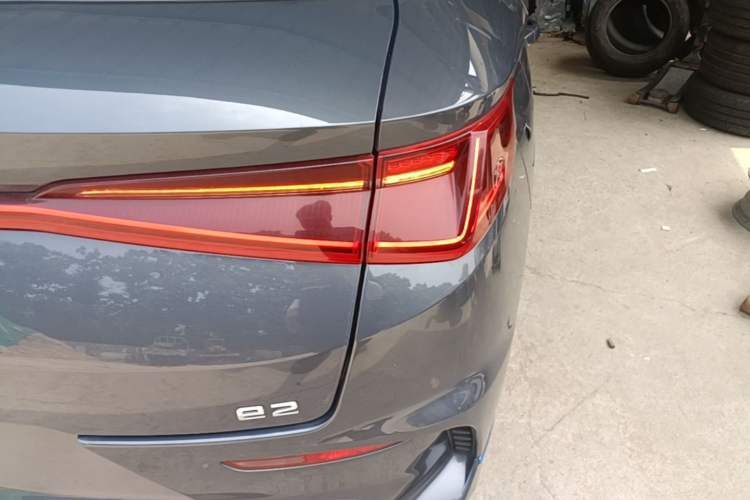 Used BYD e2 2019 Long-Range Version Yao·Luxury Trim Exterior 3