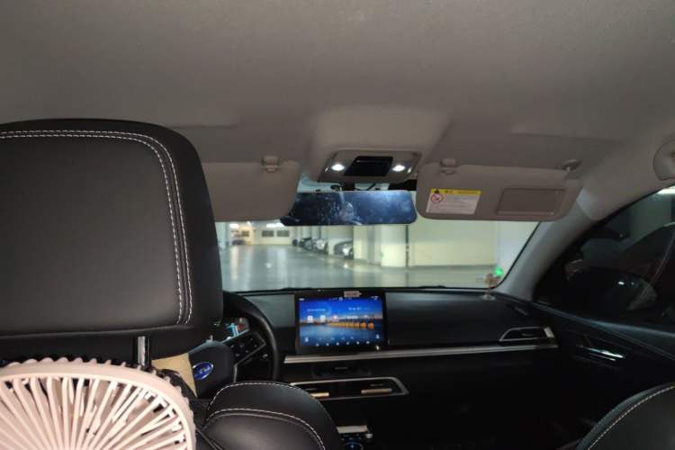 Used BYD e2 2019 Standard Range Model – Smart & Comfortable Version Headliner
