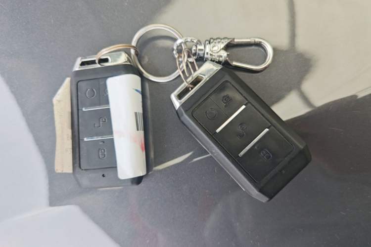 Used BYD e2 2019 Standard Range Model – Smart & Comfortable Version Interior 1