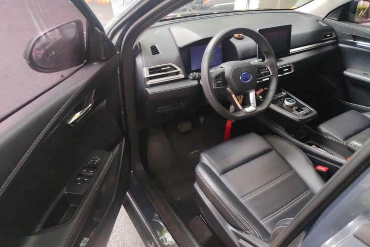 Used BYD e2 2019 Standard Range Model – Smart & Comfortable Version Interior 3