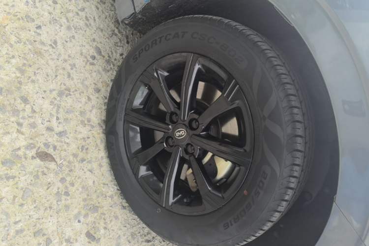 Used BYD e2 2019 Long-Range Version Yao·Luxury Trim Left Front Wheel Hub