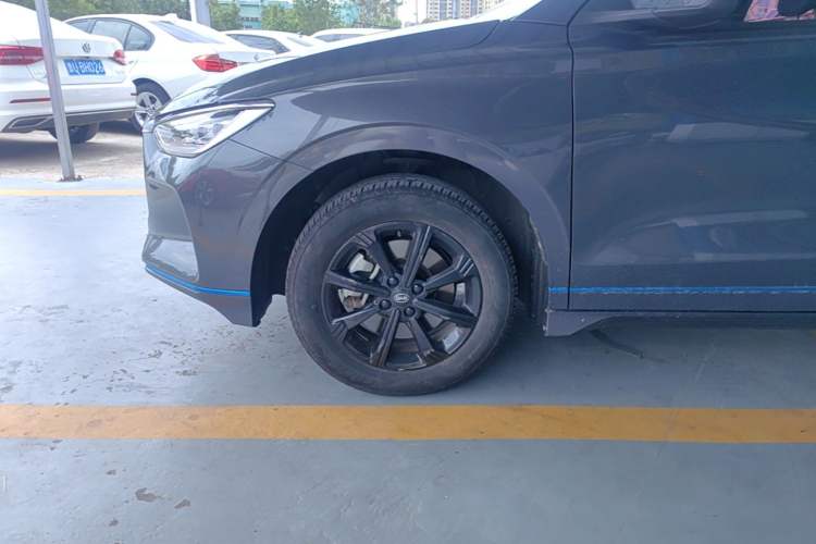 Used BYD e2 2019 Long-Range Version Yao·Luxury Trim Left Front Wheel Hub