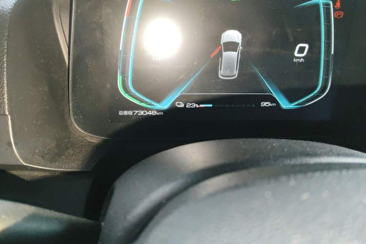 Used BYD e2 2019 Long-Range Version Yao·Luxury Trim Odometer Close Up
