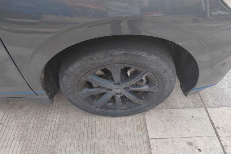 Used BYD e2 2019 Long-Range Version Yao·Luxury Trim Right Front Wheel Hub