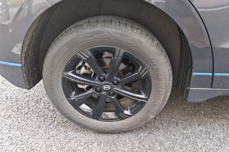 Used BYD e2 2019 Long-Range Version Yao·Luxury Trim Right Rear Wheel Hub