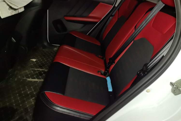 Used BYD e2 2019 Long-Range Version Yao·Luxury Trim Left Rear Seat