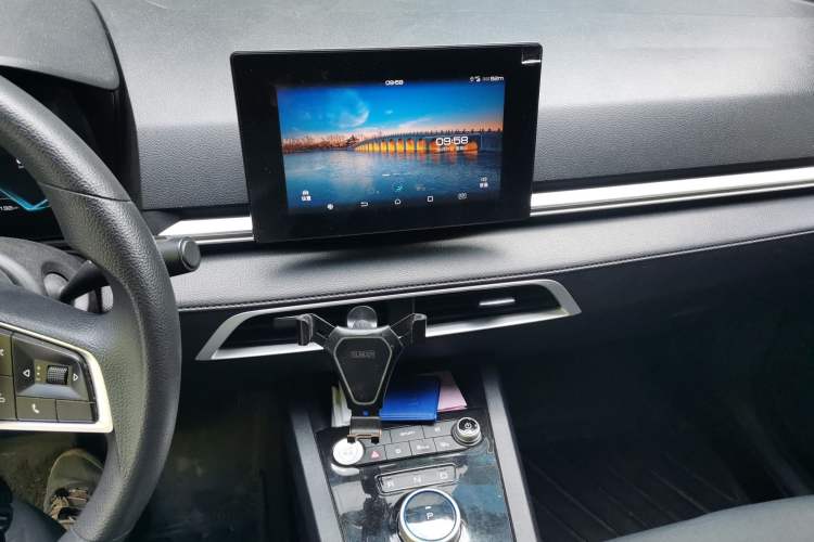Used BYD e2 2019 Long-Range Version Yao·Luxury Trim Audio And AC Panel