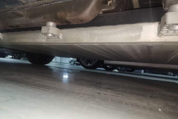 Used BYD e2 2019 High-Range Version – Chuan·Luxury Model Chassis Rear Left