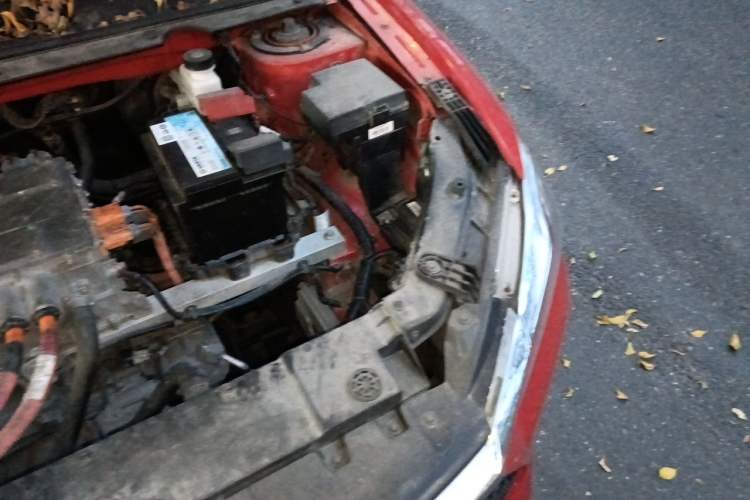 Used BYD e2 2019 Standard Range Model – Smart & Comfortable Version Engine Bay Left