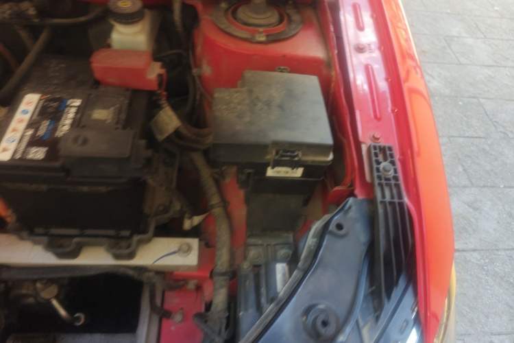 Used BYD e2 2019 Standard Range Model – Smart & Comfortable Version Engine Bay Left