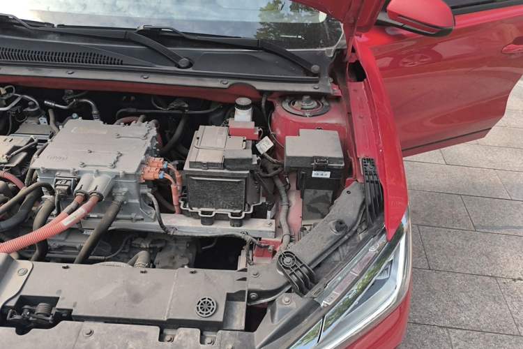 Used BYD e2 2019 Standard Range Model – Smart & Comfortable Version Engine Bay Left