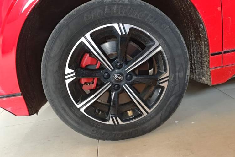 Used BYD e2 2019 Standard Range Model – Smart & Comfortable Version Exterior 4