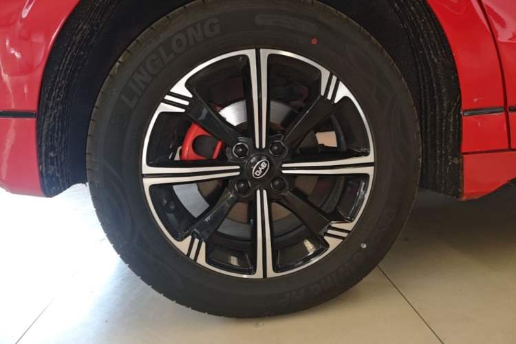Used BYD e2 2019 Standard Range Model – Smart & Comfortable Version Exterior 5