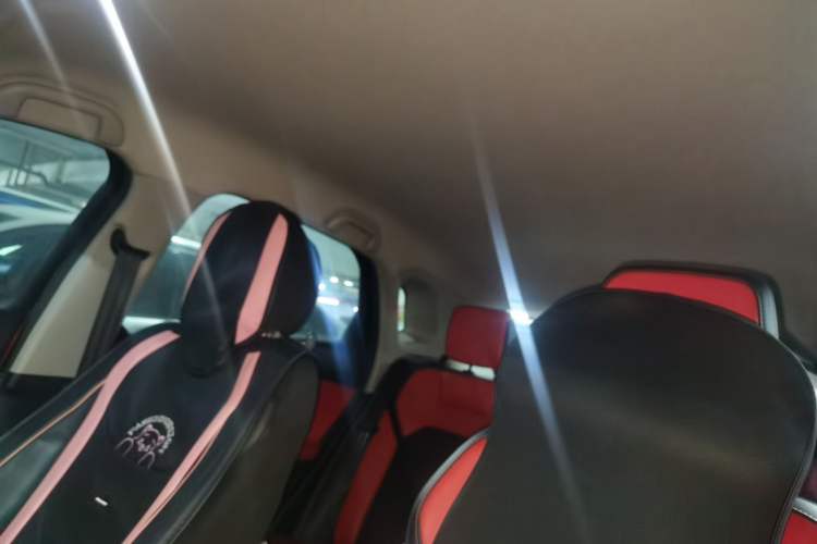 Used BYD e2 2019 High-Range Version – Chuan·Luxury Model Headliner