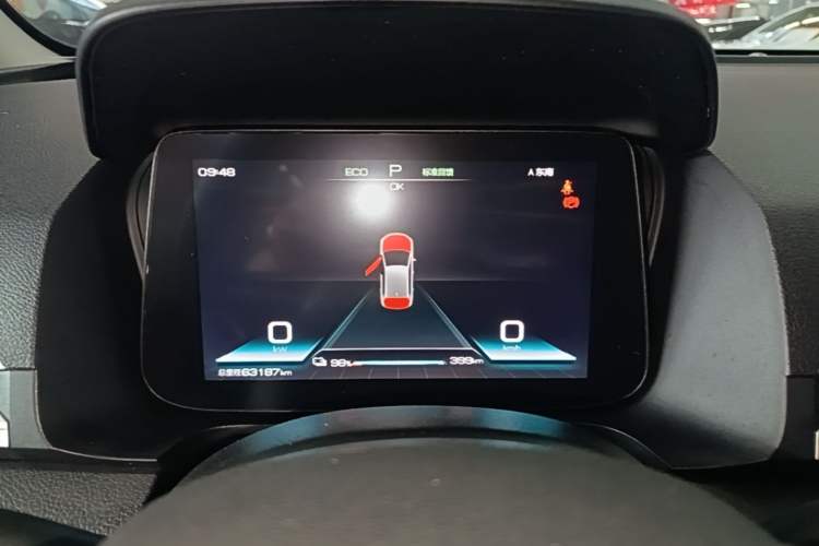 Used BYD e2 2019 High-Range Version – Chuan·Luxury Model Instrument Cluster