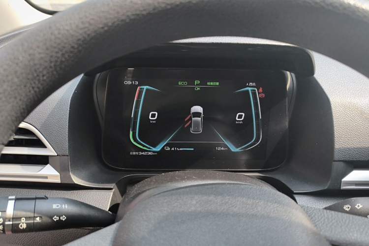Used BYD e2 2019 Standard Range Model – Smart & Comfortable Version Instrument Cluster