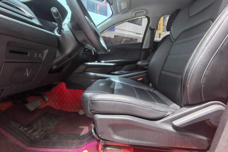 Used BYD e2 2019 Long-Range Version Yao·Luxury Trim Interior 5