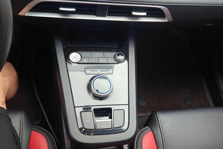 Used BYD e2 2019 Long-Range Version Yao·Luxury Trim Interior 7
