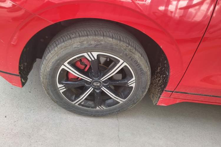 Used BYD e2 2019 Standard Range Model – Smart & Comfortable Version Left Front Wheel Hub