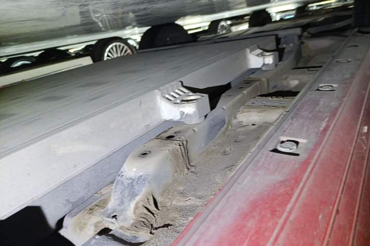 Used BYD e2 2019 Standard Range Model – Smart & Comfortable Version Left Side Sill