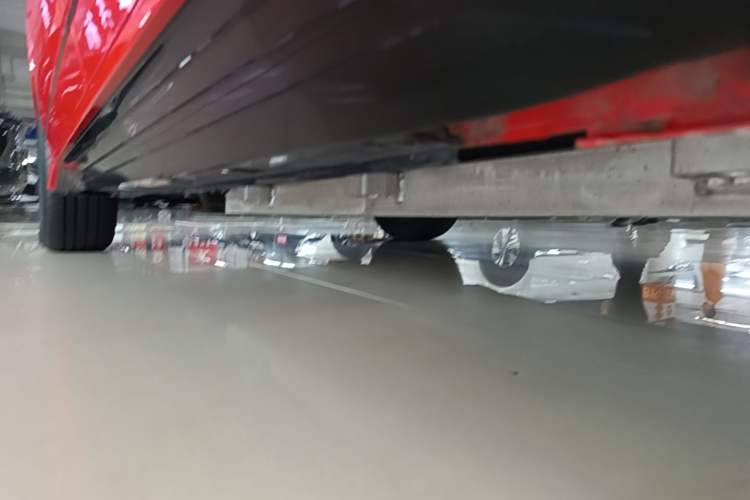 Used BYD e2 2019 High-Range Version – Chuan·Luxury Model Left Side Sill