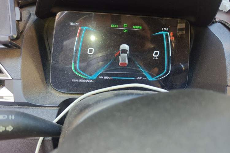 Used BYD e2 2019 Standard Range Model – Smart & Comfortable Version Odometer Close Up