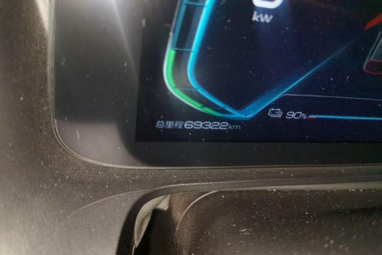 Used BYD e2 2019 High-Range Version – Chuan·Luxury Model Odometer Close Up