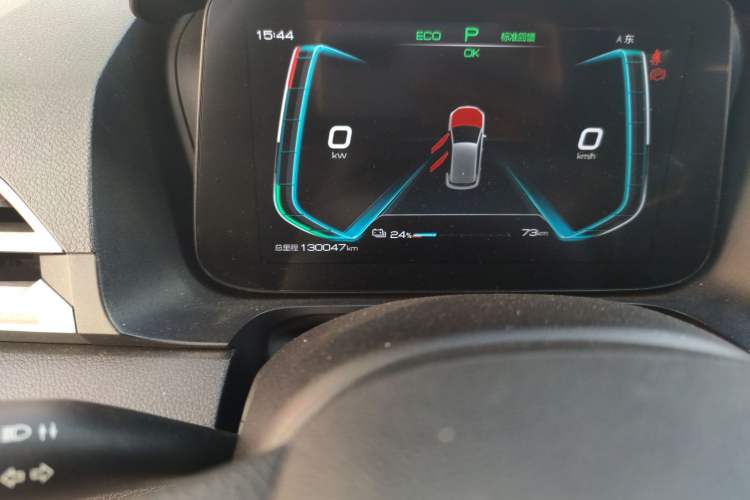 Used BYD e2 2019 Standard Range Model – Smart & Comfortable Version Odometer Close Up