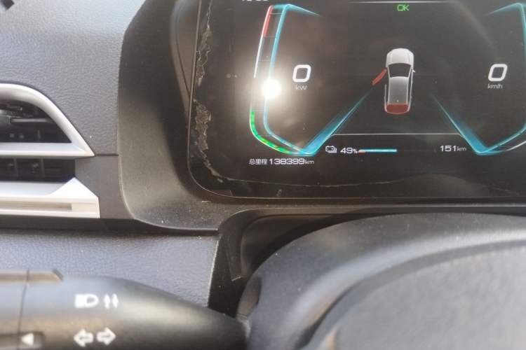 Used BYD e2 2019 Standard Range Model – Smart & Comfortable Version Odometer Close Up