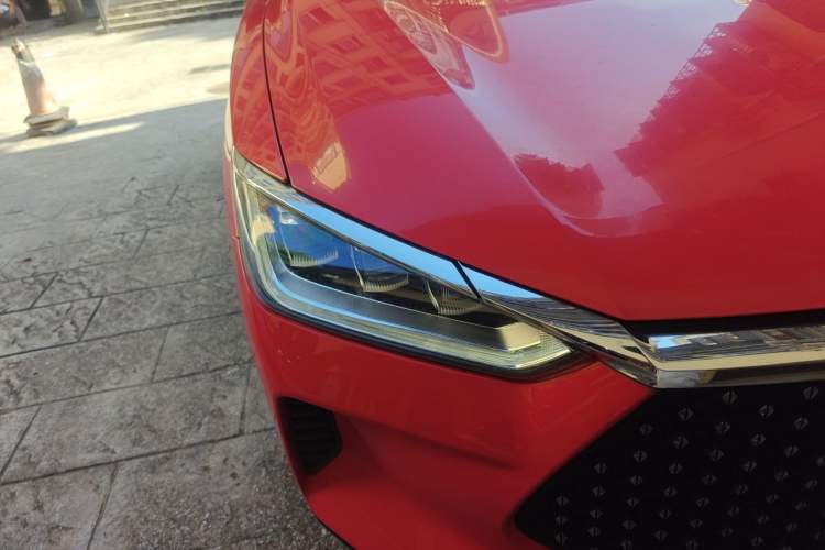 Used BYD e2 2019 Standard Range Model – Smart & Comfortable Version Right Front Headlight