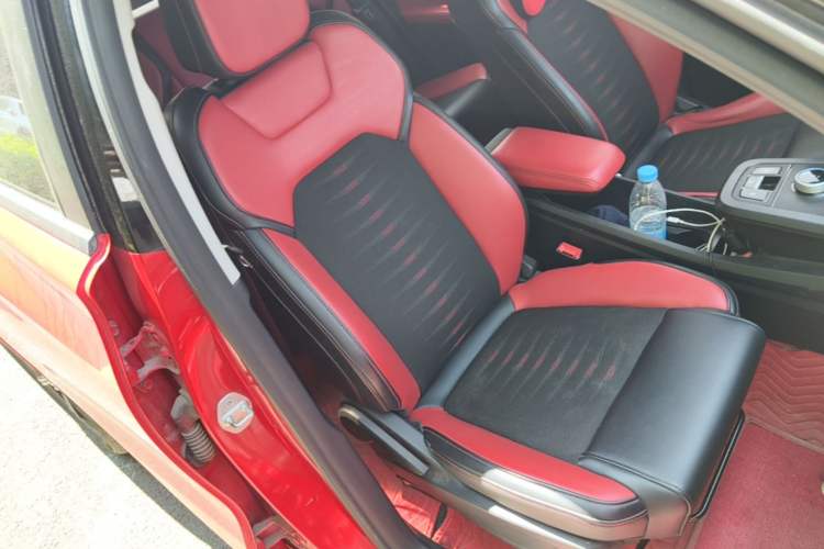 Used BYD e2 2019 Standard Range Model – Smart & Comfortable Version Right Front Seat