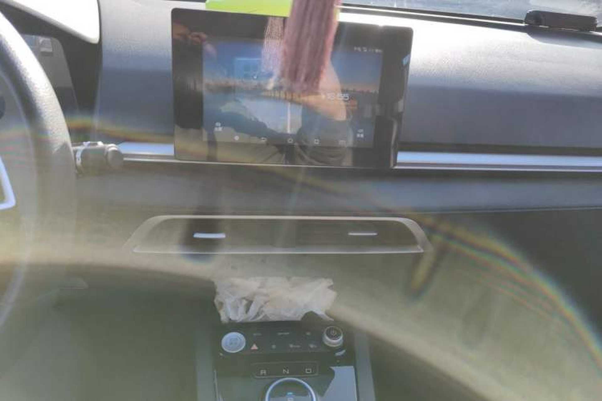 Used BYD e2 2019 Long-Range Version Yao·Luxury Trim Audio And AC Panel