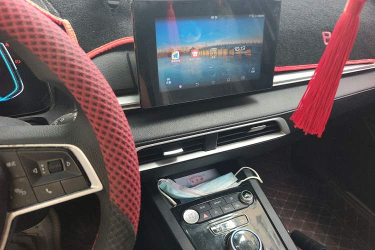 Used BYD e2 2019 Standard Range Version – Yue·Standard Model Audio And AC Panel