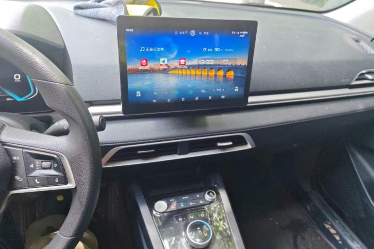 Used BYD e2 2019 Long-Range Version Yao·Luxury Trim Audio And AC Panel