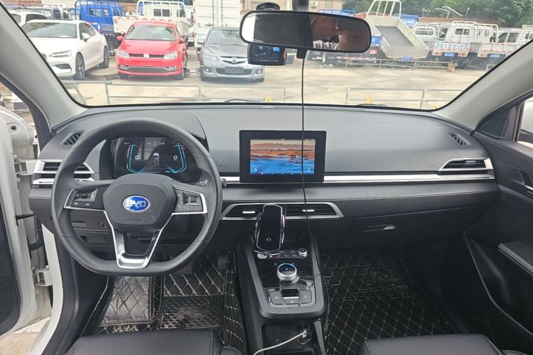 Used BYD e2 2019 Long-Range Version Yao·Luxury Trim Center Console