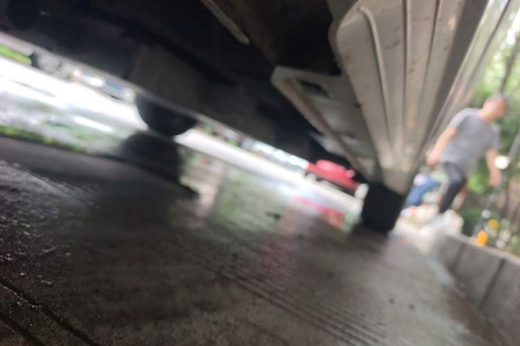 Used BYD e2 2019 Standard Range Version – Yue·Standard Model Chassis Front Left