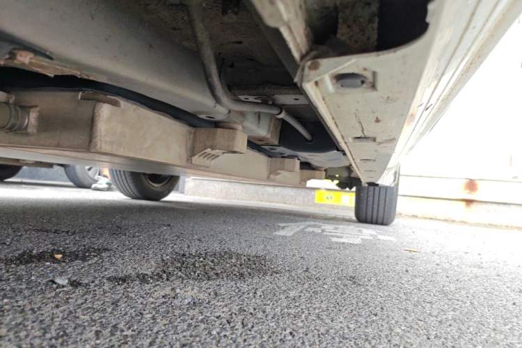 Used BYD e2 2019 Standard Range Version – Yue·Standard Model Chassis Front Left