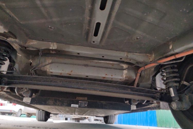 Used BYD e2 2019 Standard Range Version – Yue·Standard Model Chassis Rear