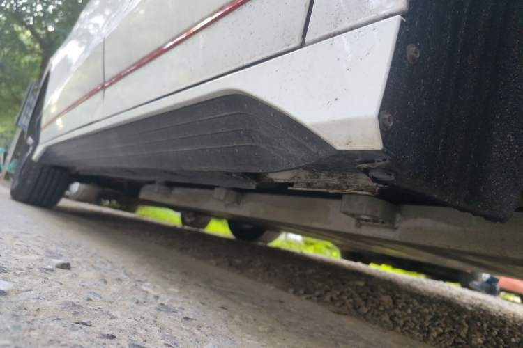 Used BYD e2 2019 High-Range Version – Chuan·Luxury Model Chassis Rear Left